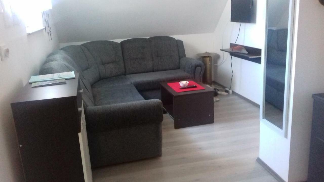 Apartment Lug Saborsko Buitenkant foto